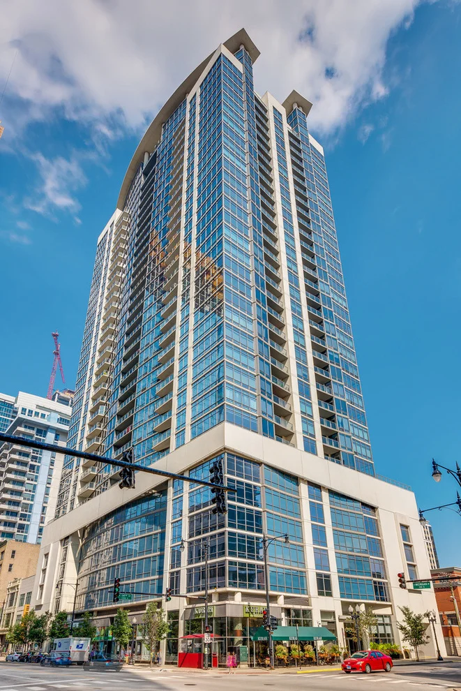 Unit for sale at 100 E 14th Street, Chicago, IL 60605