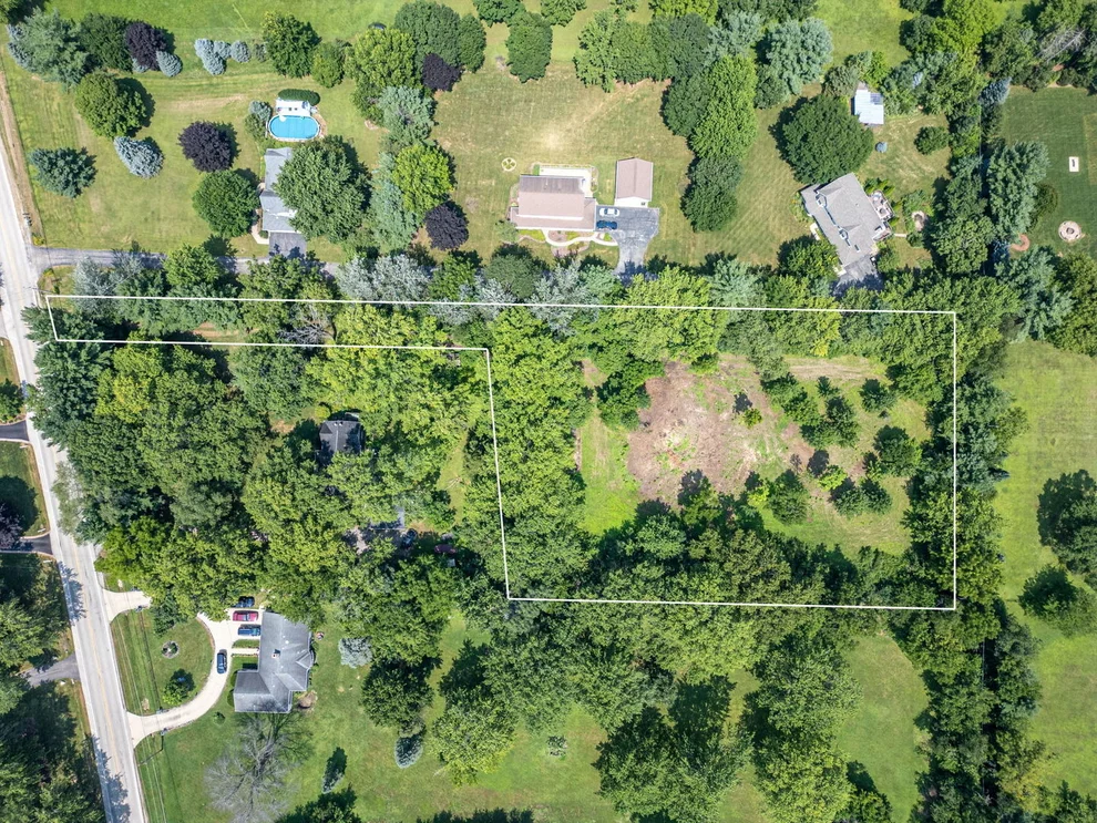 Unit for sale at 1N655 Ingalton Avenue, West Chicago, IL 60185
