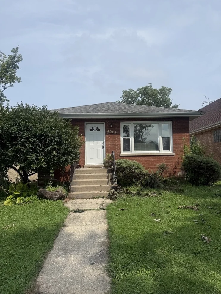 Unit for sale at 4221 Wenonah Avenue, Stickney, IL 60402