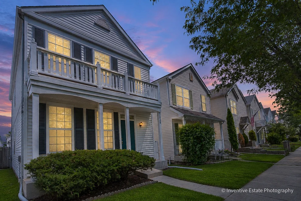 Unit for sale at 2028 Grayhawk Drive, Aurora, IL 60503