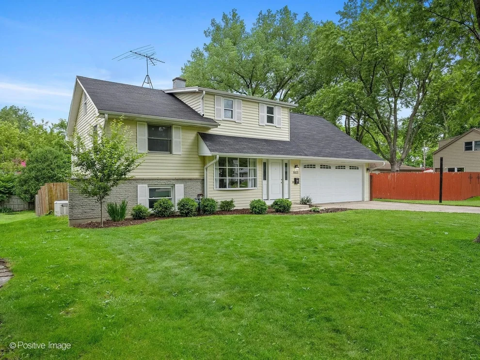 Unit for sale at 1603 Beecher Avenue, Wheaton, IL 60187