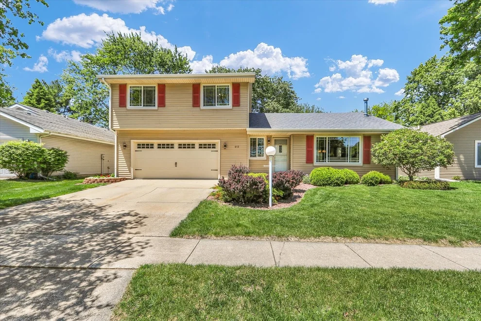 Unit for sale at 613 Crestview Drive, Champaign, IL 61822