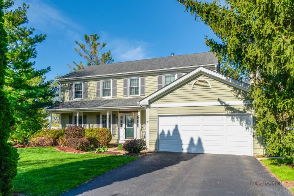 Unit for sale at 3917 Wood Creek Drive, Island Lake, IL 60042