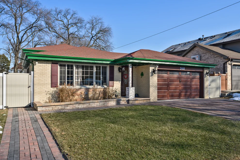 Unit for sale at 2458 Seminary Avenue, Des Plaines, IL 60016