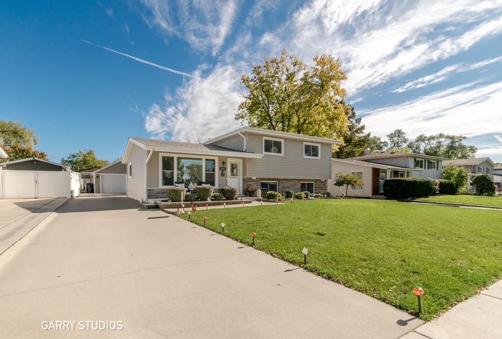 Unit for sale at 441 S Yale Avenue, Addison, IL 60101