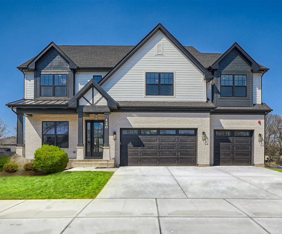 Unit for sale at 23205 N Sanctuary Club Drive, Kildeer, IL 60047