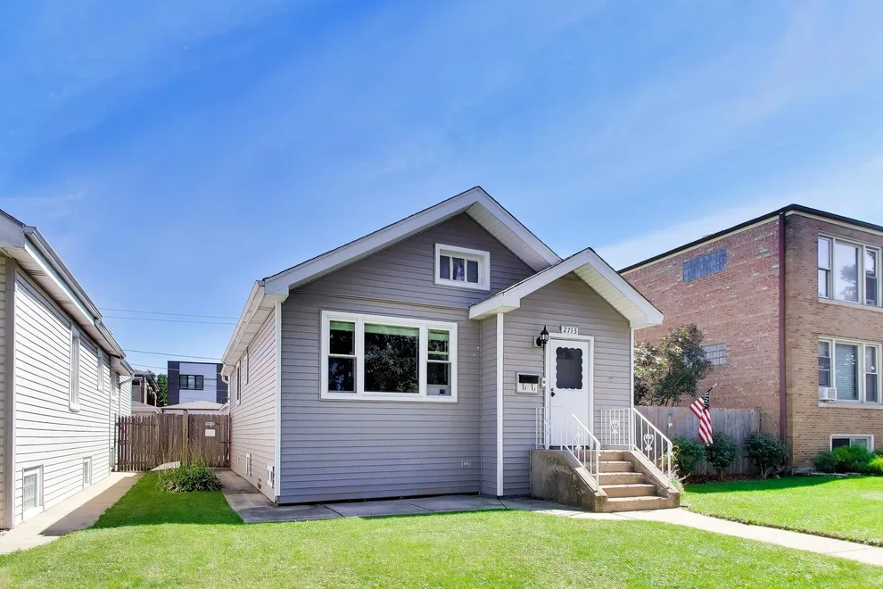 Unit for sale at 2713 N 75th Avenue, Elmwood Park, IL 60707