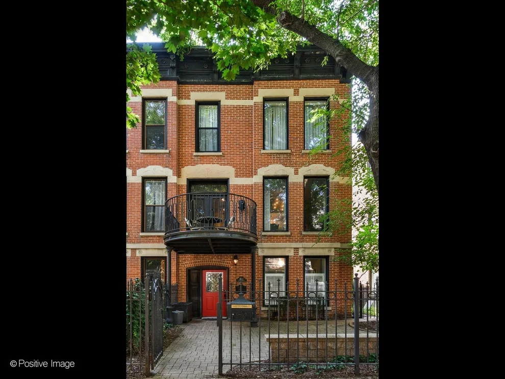 Unit for sale at 2044 N Bissell Street, Chicago, IL 60614