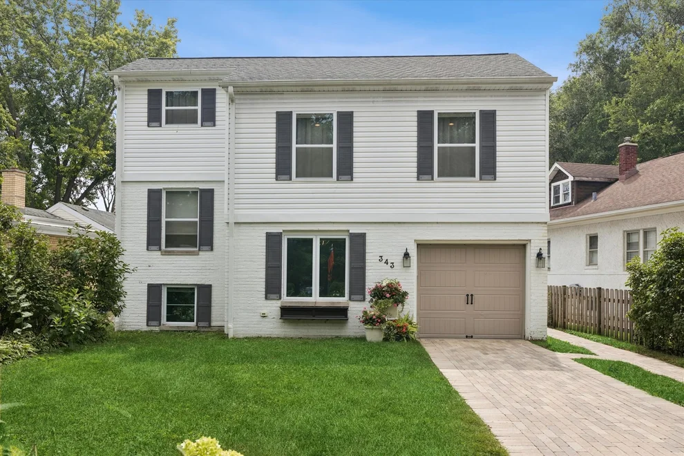 Unit for sale at 343 Lionel Road, Riverside, IL 60546