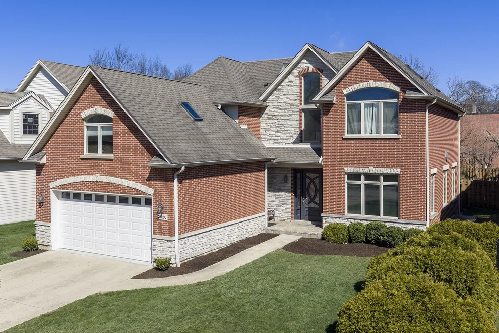 Unit for sale at 2026 Maple Avenue, Northbrook, IL 60062