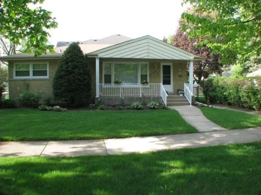 Unit for sale at 2104 E Grove Street, ARLINGTON HEIGHTS, IL 60004