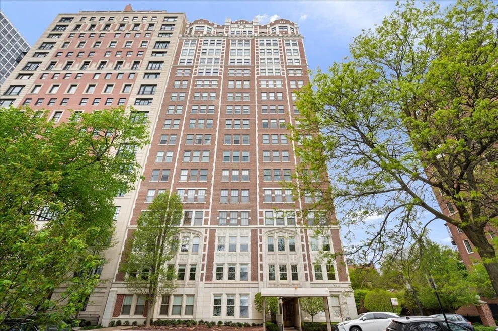 Unit for sale at 2440 N Lakeview Avenue, Chicago, IL 60614