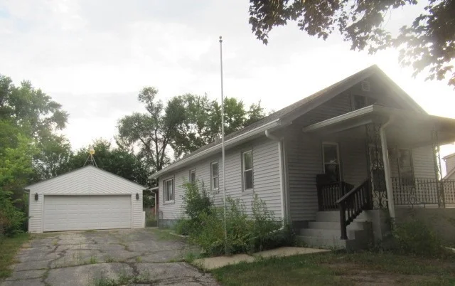 Unit for sale at 610 Barry Road, Rockford, IL 61109