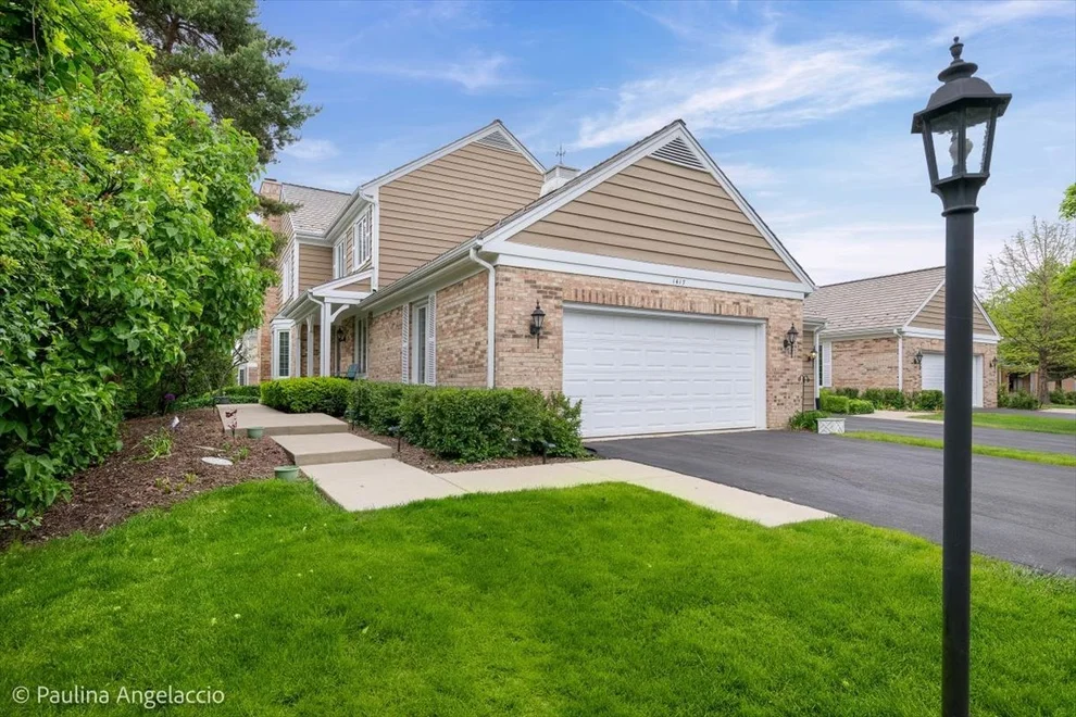 Unit for sale at 1417 Shire Circle, Inverness, IL 60067