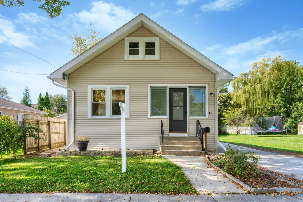 Unit for sale at 741 HINMAN Street, Aurora, IL 60505