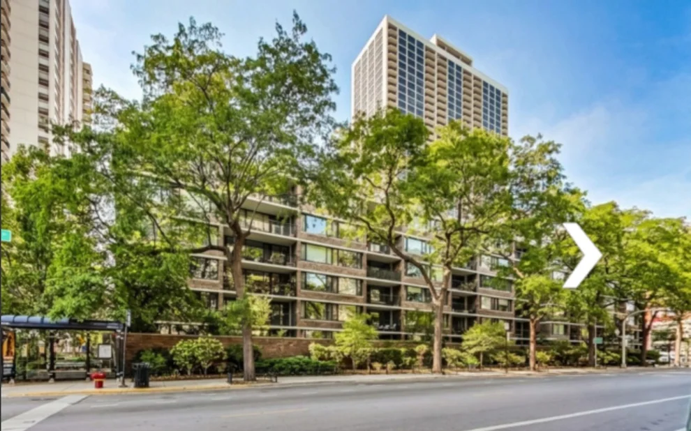 Unit for sale at 1555 N SANDBURG Terrace, Chicago, IL 60610
