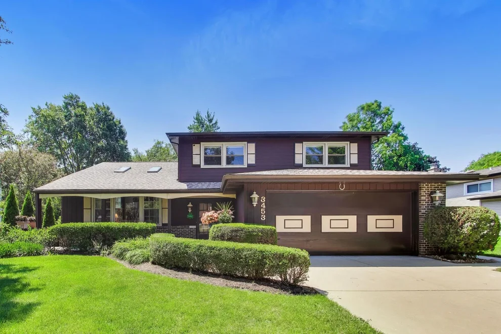 Unit for sale at 3453 River Falls Drive, Northbrook, IL 60062