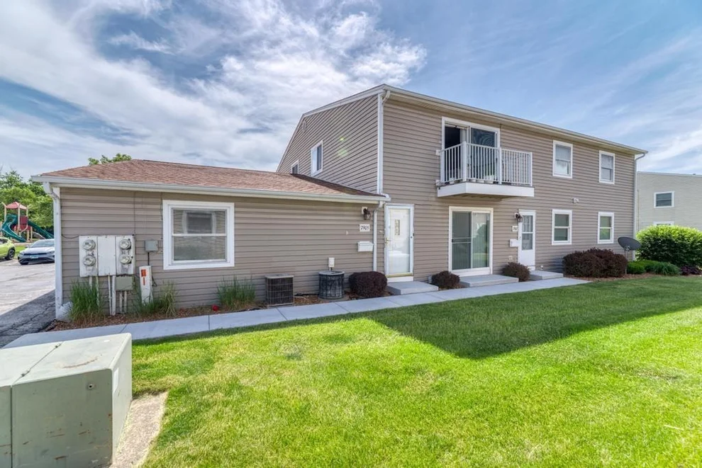 Unit for sale at 7905 163rd Place, Tinley Park, IL 60477