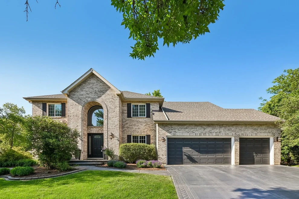 Unit for sale at 1507 Gardenside Court, Naperville, IL 60540