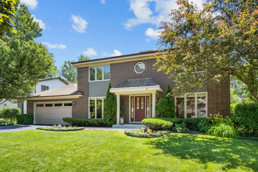 Unit for sale at 770 North Avenue, Highland Park, IL 60035