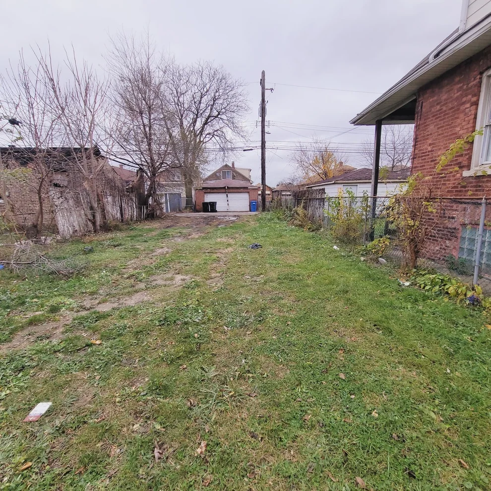 Unit for sale at 8029 S Loomis Boulevard, Chicago, IL 60620