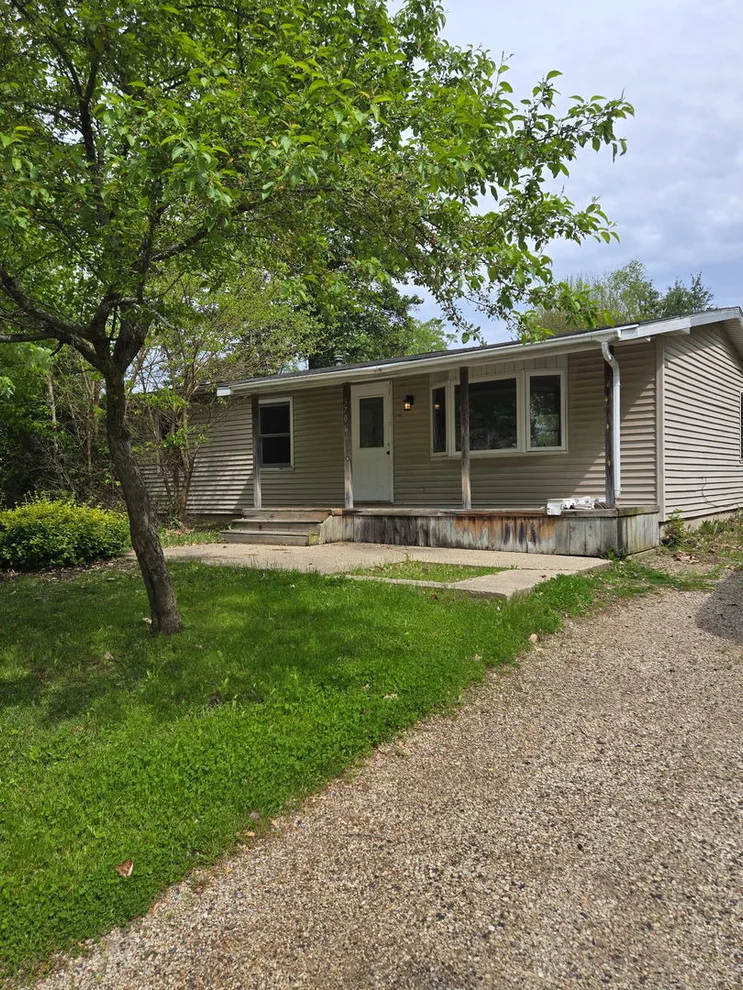 Unit for sale at 3706 Buchanan Road, Johnsburg, IL 60051