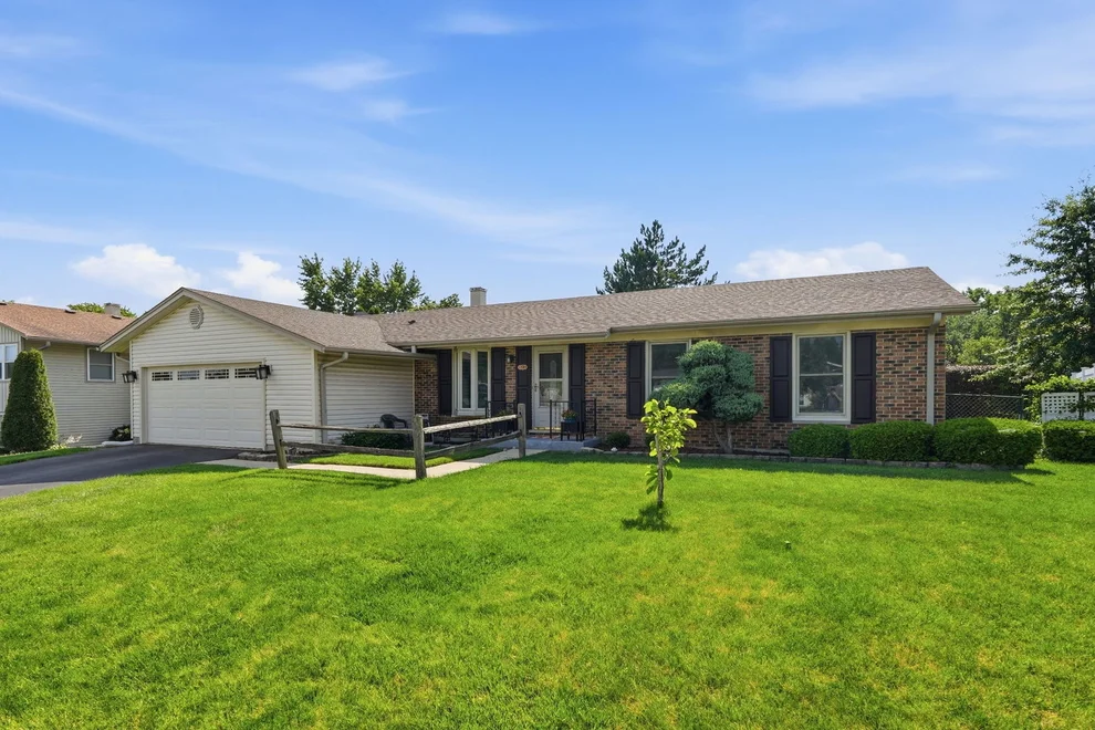 Unit for sale at 1503 Haise Lane, Elk Grove Village, IL 60007