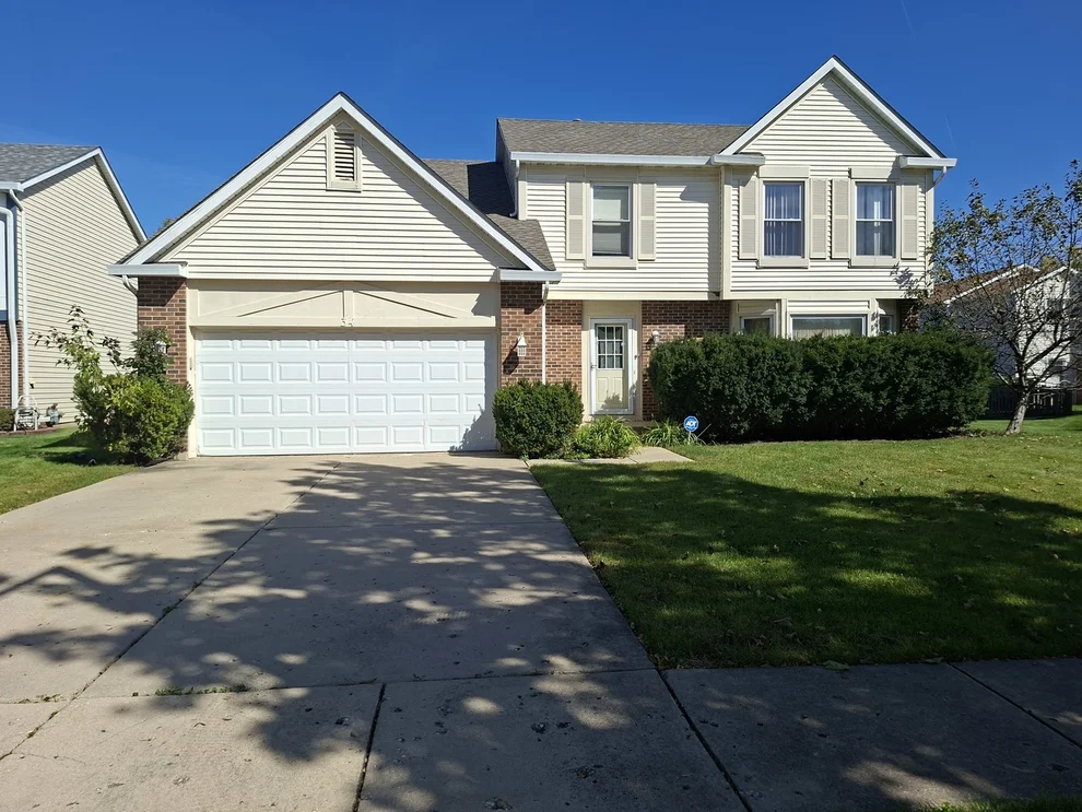 Unit for sale at 34 Newtown Drive, Buffalo Grove, IL 60089