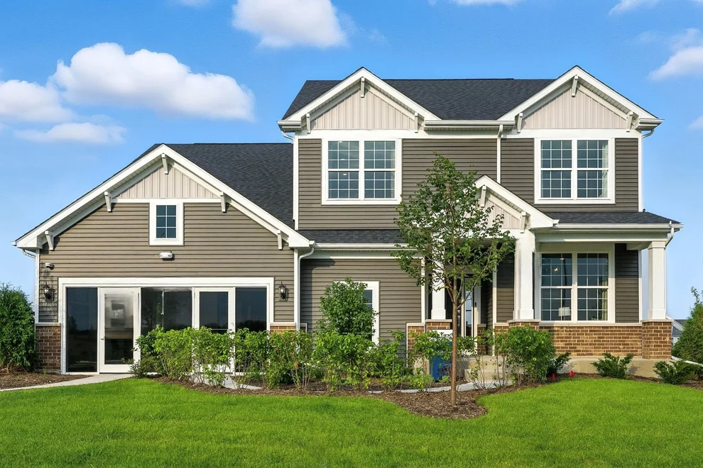 Unit for sale at 3165 Peyton Circle, Aurora, IL 60503