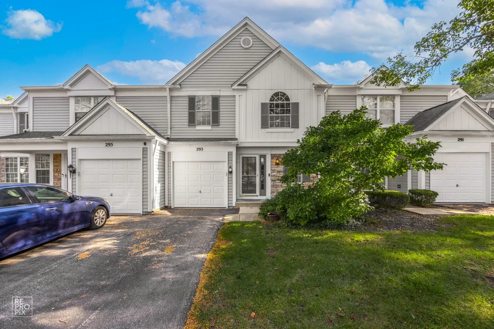 Unit for sale at 293 Shadybrook Lane, Aurora, IL 60504