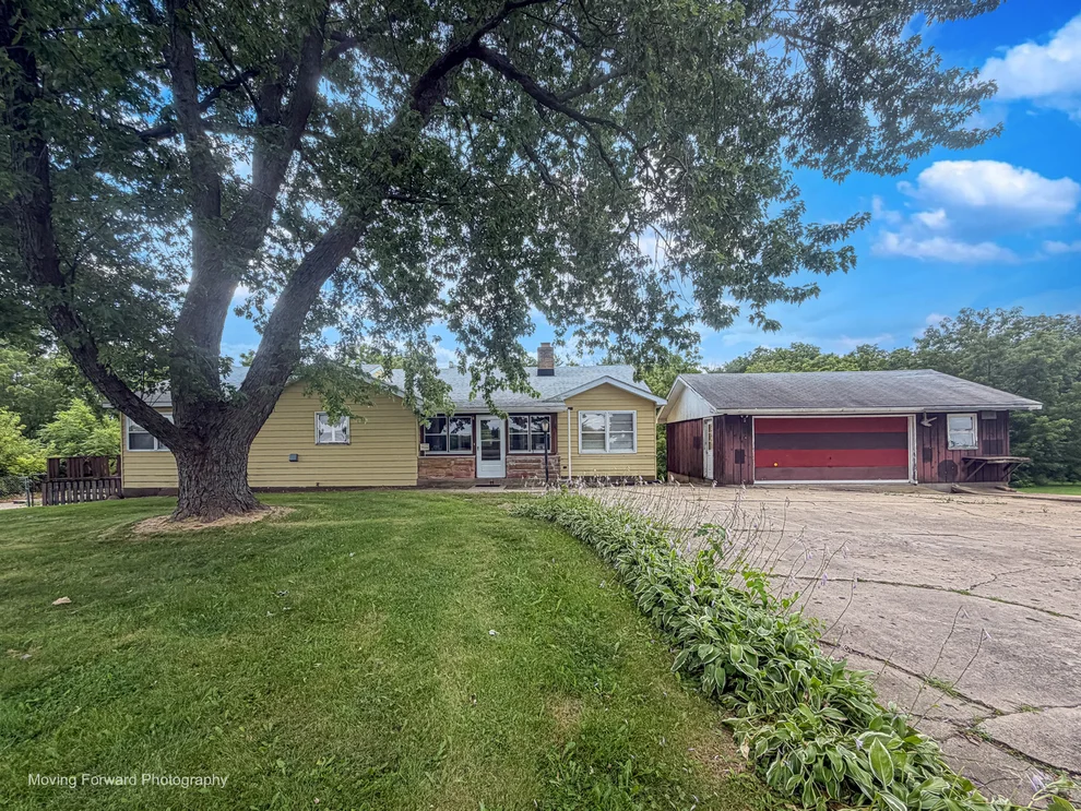 Unit for sale at 40W867 Big Timber Road, Hampshire, IL 60140