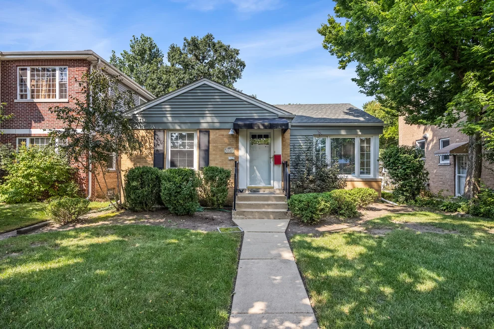 Unit for sale at 8130 Kilbourn Avenue, Skokie, IL 60076