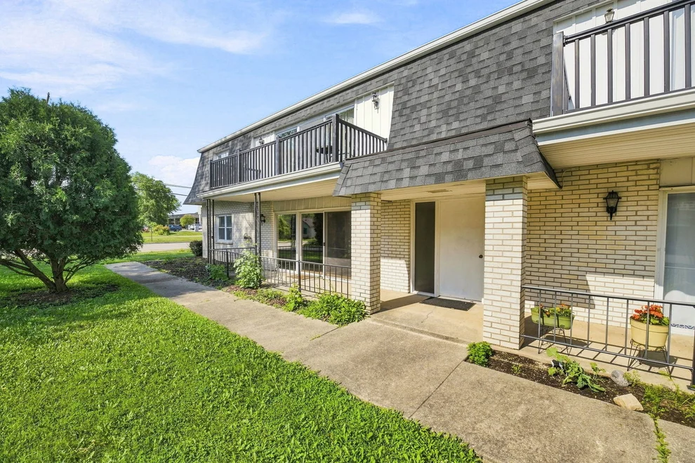 Unit for sale at 11238 195th Street, Mokena, IL 60448