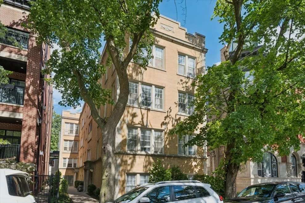 Unit for sale at 2215 N Bissell Street, Chicago, IL 60614