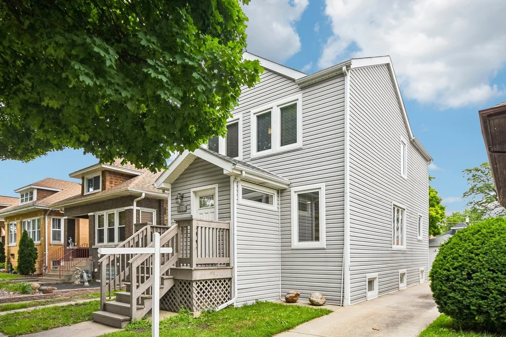 Unit for sale at 3531 Scoville Avenue, Berwyn, IL 60402