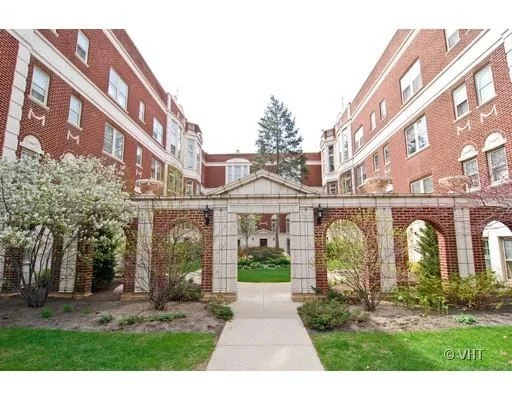 Unit for sale at 490 Sheridan Road, EVANSTON, IL 60202