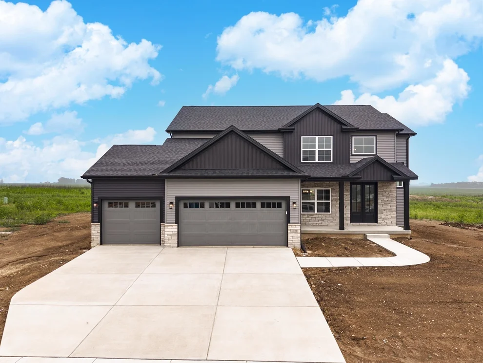 Unit for sale at 5008 Castlebar Drive, Bloomington, IL 61705