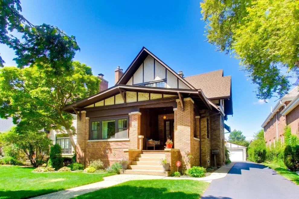 Unit for sale at 1108 S WASHINGTON Avenue, Park Ridge, IL 60068