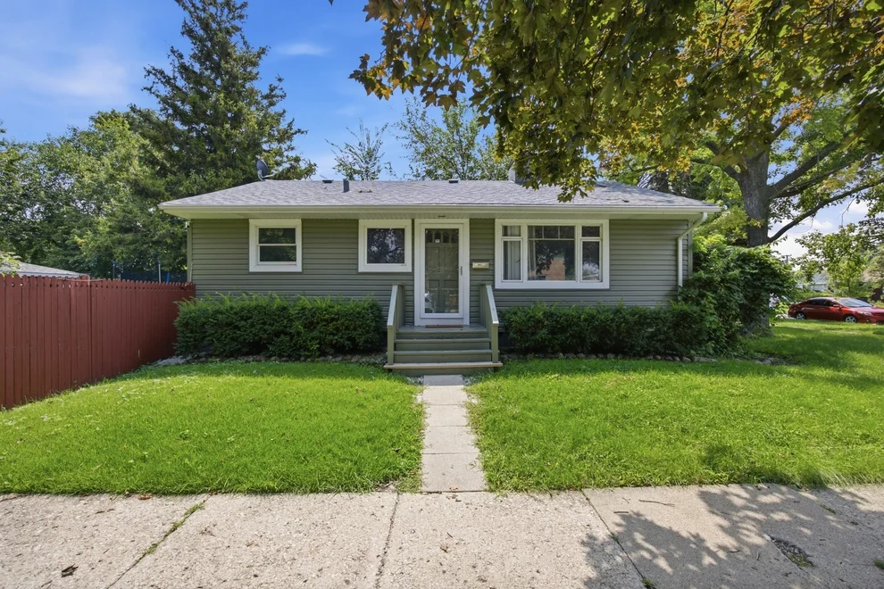 Unit for sale at 2801 S 12th Avenue, Broadview, IL 60155