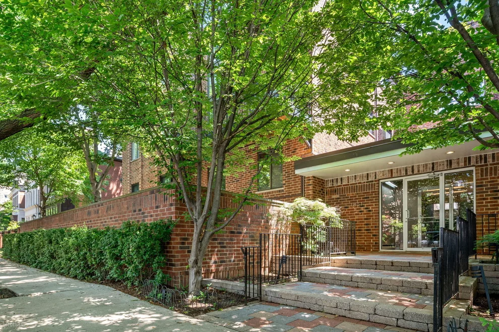 Unit for sale at 1651 N Dayton Street, Chicago, IL 60614