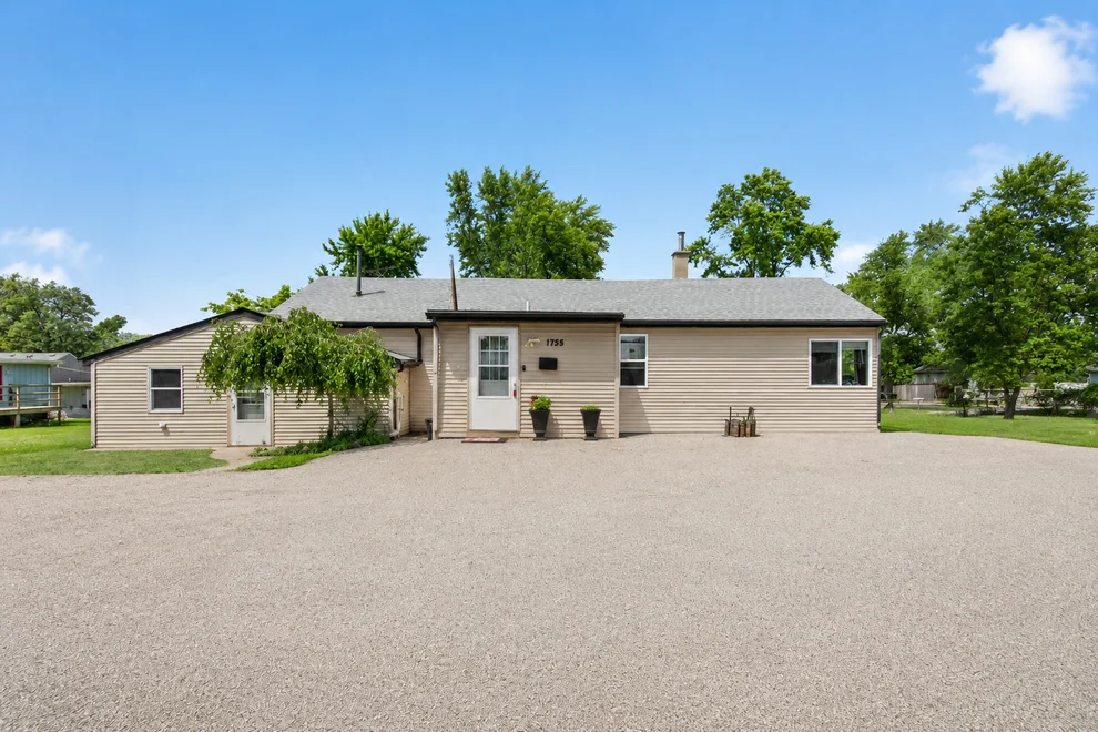 Unit for sale at 1755 Belmont Avenue, Joliet, IL 60432