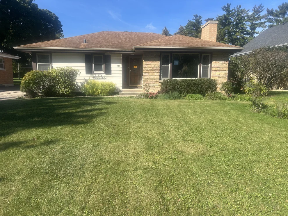 Unit for sale at 714 S Villa Avenue, Villa Park, IL 60181