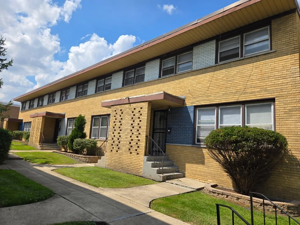Unit for sale at 6618 S Michigan Avenue, Chicago, IL 60637