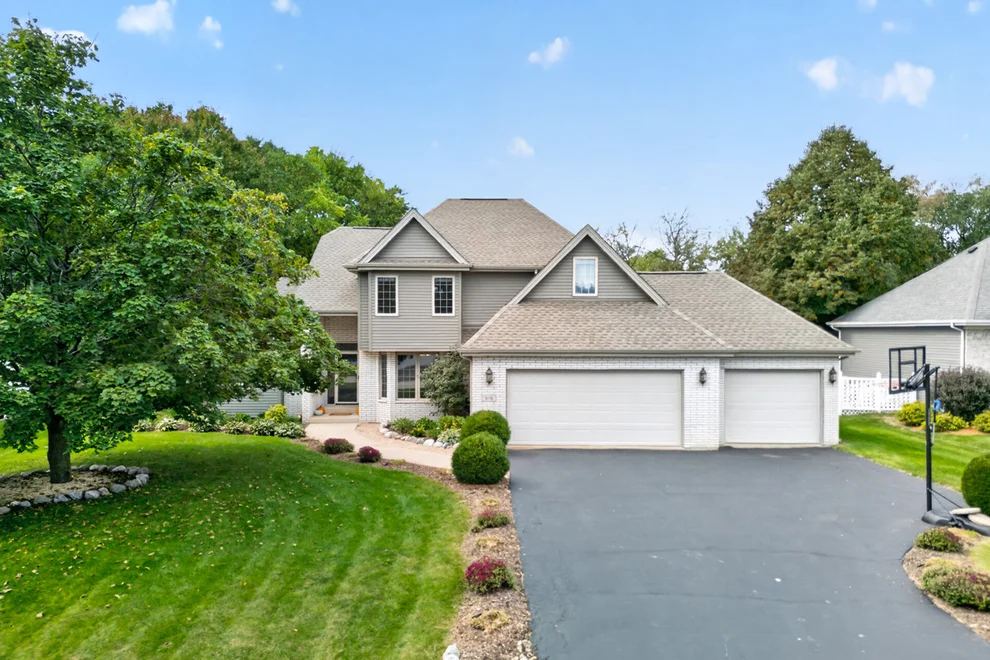 Unit for sale at 9176 Forest Ridge Drive, Roscoe, IL 61073