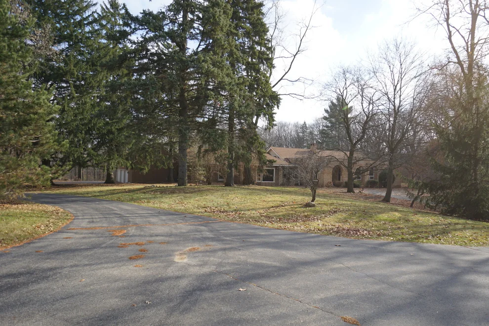 Unit for sale at 613 3 Oaks Road, Cary, IL 60013