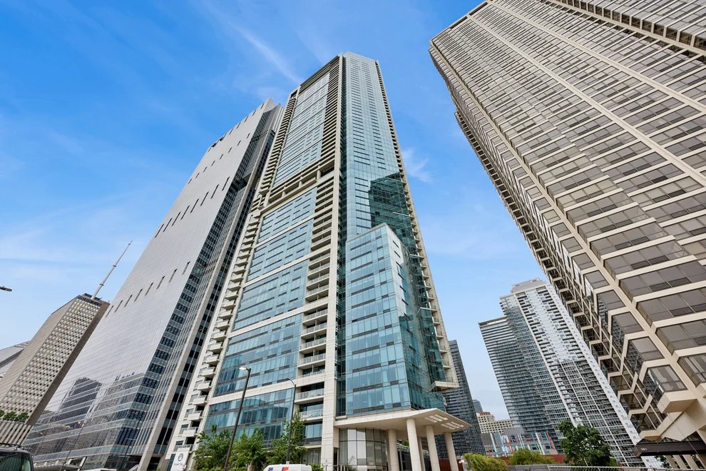 Unit for sale at 340 E Randolph Street, Chicago, IL 60601