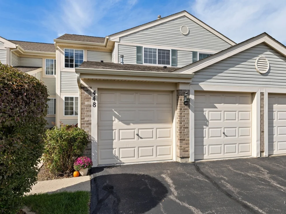 Unit for sale at 448 E Fawn Lane, Palatine, IL 60074