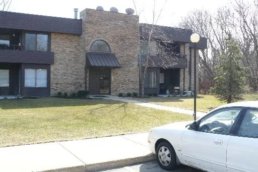 Unit for sale at 1414 N Sterling Avenue, PALATINE, IL 60067