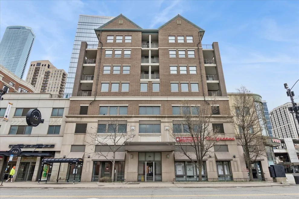 Unit for sale at 1155 S State Street, Chicago, IL 60605