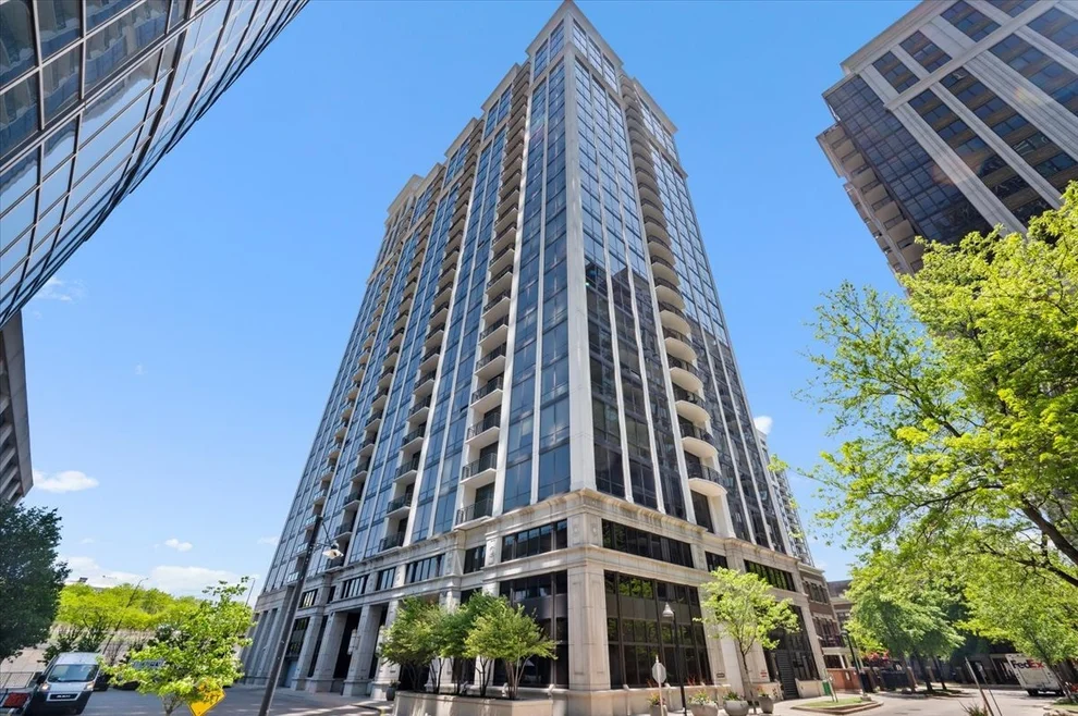Unit for sale at 233 E 13TH Street, Chicago, IL 60605
